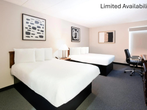 The View Inn & Suites