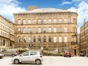 Appealing Studio in Bradford near Forster Square Retail Park