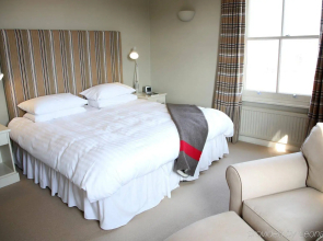 The Pier Hotel