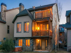 Bear Hollow by Lespri Management