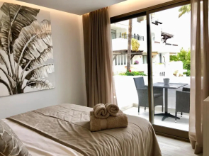 Luxury apartment in La Isla, walking distance to Puerto Banus