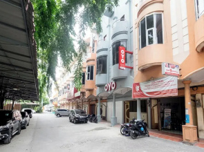 Hotel O Metropolitan Homestay Near Komplek Asia Megamas Medan