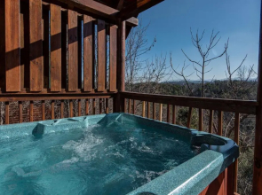 Aspen's Envy, 4 Bedrooms, Sleeps 16, Pool Table, Hot Tub, Mountain Views