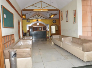 Hotel Ganapati Palace