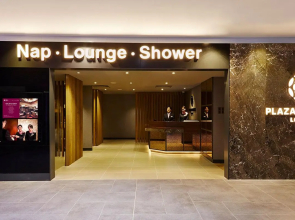 Private Resting Suite, Plaza Premium Lounge - Gateway@klia2