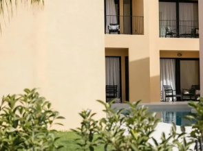 Marea Suites