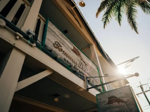 Kingston Arms Modern 1BR On Lido Key