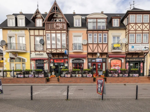 Nadbrzeżna Apartament by Renters