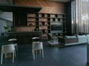 Orange & Green Apartment - HP Sur