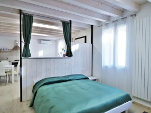 Pleasant Apartment in Miane With Shared Swimming Pool