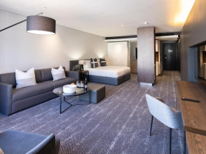 The Capital 15 on Orange Hotel & Spa