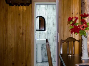 Tetri Gedi Guesthouse