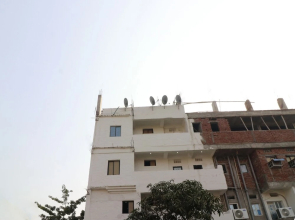 Nunu International By OYO Rooms