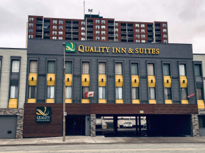 Quality Inn & Suites Downtown