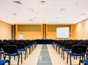 Sangate Hotel Airport