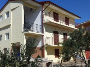 Sunny - sea Side Terrace & Parking - A2