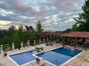 Hotel y Cabañas Ros