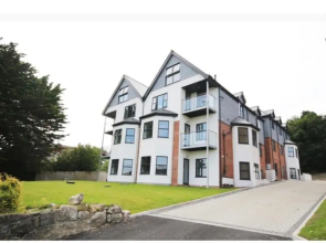 Impressive newly built apartment