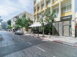 Monochrome Rothschild - Smart Hotel by Loginn Tel Aviv