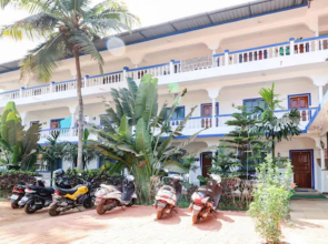 Goroomgo Laximi Guest House Goa