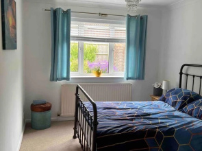 2 Bed Retreat With Amazing Sea Views in Brighton