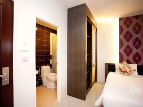 iCheck inn Chill Patong