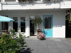 Apartment Boven Jan 572