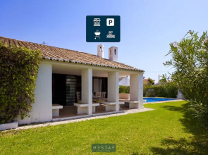 Barbecue and Pool Mystay Algarve