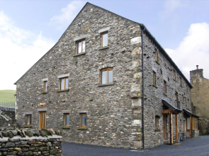 Etland House