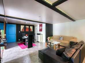 Green Jungle House