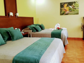 Volcano Lodge Hotel & Thermal Experience
