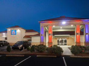 Motel 6 Shepherdsville, KY – Louisville South