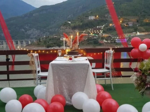Marina Hotel