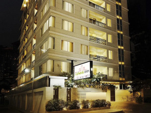 ICheck inn Residence soi 2