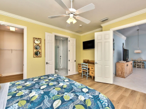Neapolitan Vacation Home Naples