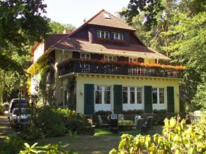 Strandvilla Hubertus Boltenhagen - Ferienwohnungen Apartment Mit Parkplatz Wlan Kuche Garten Grillplatz Waldbaden