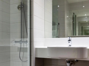 Premier Inn Dubai Al Jaddaf