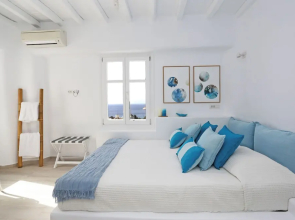 Waterfront Villa Angelika Pink Pelikan