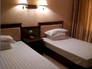 Songxian Muzhaling Junyuelou Hotel