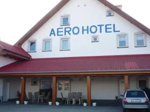 Aero Hotel & Etterem