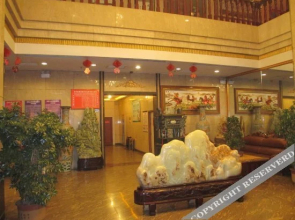 Yong Xiang Hotel(永祥宾馆（固原新华百货店）)