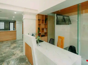 Rice's House Hotel & Apartment