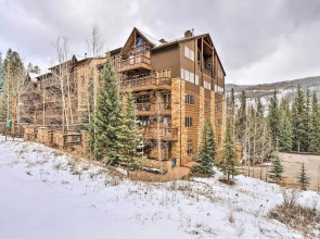 Ski-out Keystone Resort Condo w/ Private Balcony