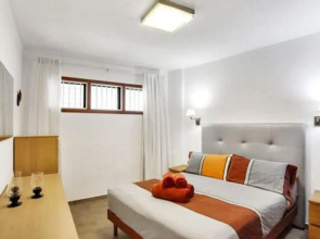 arenas negra 1-Bed Apartment SEa View