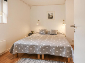 Nice Home in Löttorp With 3 Bedrooms