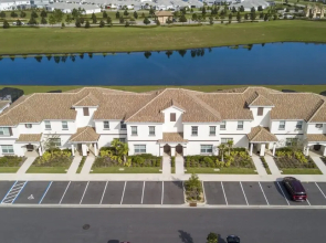Stunning 4 Bd w Pool at Champions Gate Resort 8989