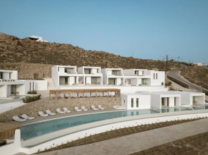 Mykonos Flow - Super Paradise, Adults Only