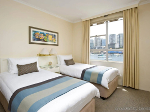Sydney Harbourside Apartment