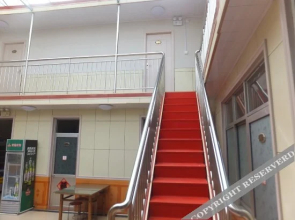 Niuniu Yujia Hostel