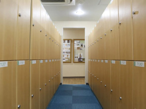 Shinjuku Kuyakusho-mae Capsule Hotel